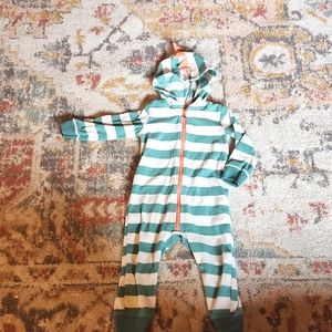 CARTERS - Dino fleece Pajamas- Size 18m